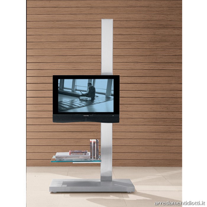 Dolce Vita Cattelan porta TV